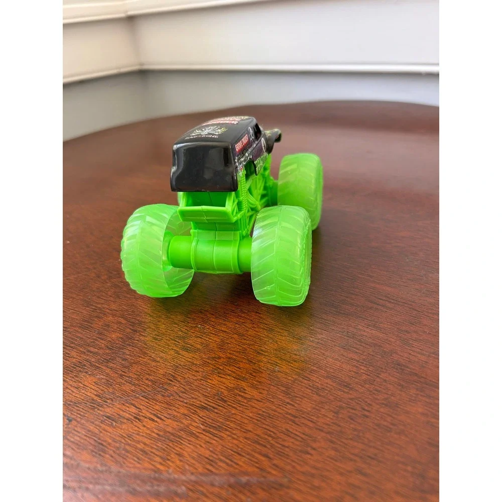 Monster Jam Grave Digger Monster Truck Black Green Flames Translucent Wheels